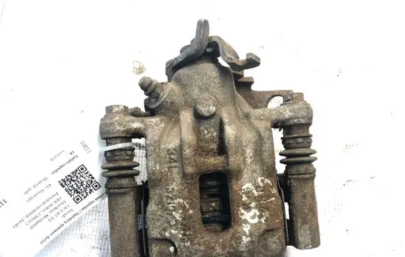 Honda CR-V Rear brake caliper
