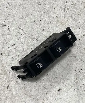 BMW 3 E46 Electric window control switch 61318381514 PA66GF30 03120220