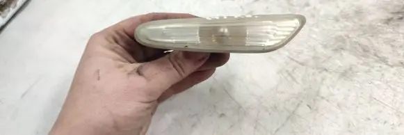 BMW 3 E90 E91 Front fender indicator light 932997