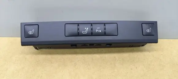 Mercedes-Benz E W212 Seat heating switch A2128202610