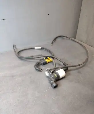 Renault Scenic II - Grand scenic II Windscreen/windshield washer pump 963298498004
