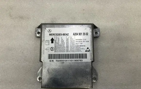 Mercedes-Benz C W204 Airbag control unit/module A2049013502