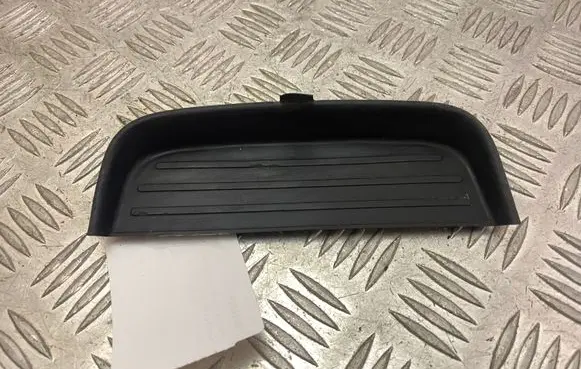 Ford Mustang VI Panel drawer/shelf pad FR3B63045M97A