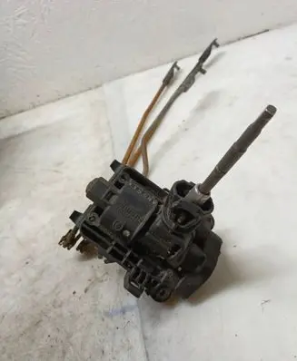 Mercedes-Benz C W202 Gear shifter/selector 2022670161 1242801394