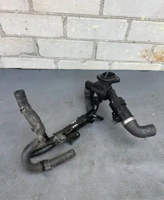 Volkswagen PASSAT B6 Engine coolant pipe/hose 06F121065J 06F121057C 06F121111H
