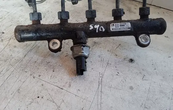 Volvo S40 Fuel main line pipe 9654726280