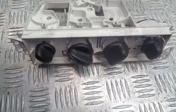 Chrysler PT Cruiser Interior fan control switch 