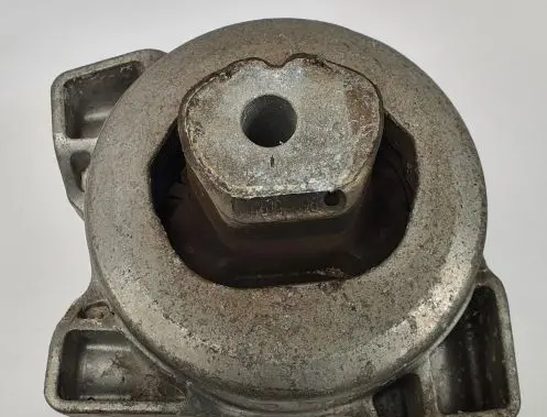 Mercedes-Benz A W169 Engine mount vacuum valve A1692400618
