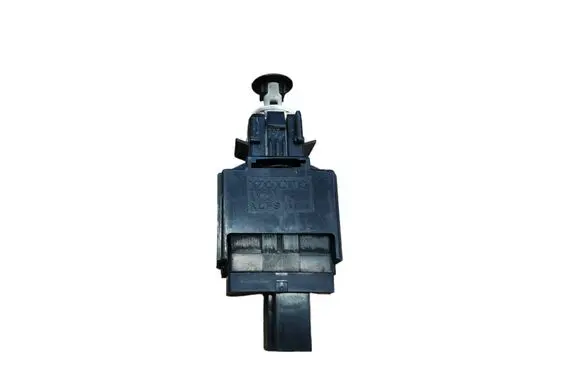 Volvo V70 Brake pedal sensor switch 8622064 04W281