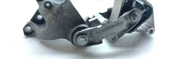 Mercedes-Benz A W176 Engine mount bracket A2462401109 A2462400809
