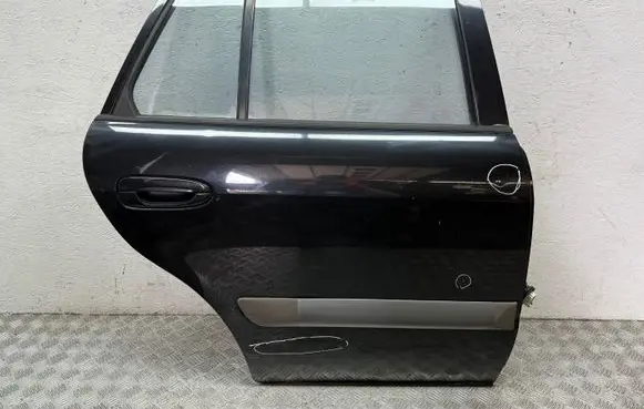 Mazda 626 Rear door 