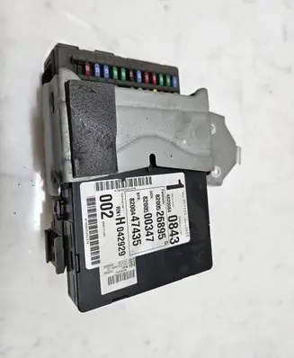 Renault Espace - Grand espace IV Fuse module 8200526895 8200447435
