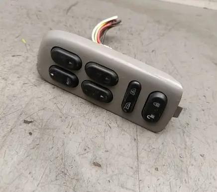 Mazda Tribute Electric window control switch 