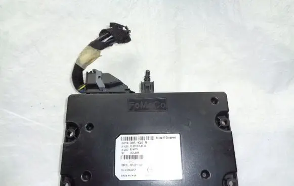 Ford B-MAX Bluetooth control unit module AM5T14D212FB