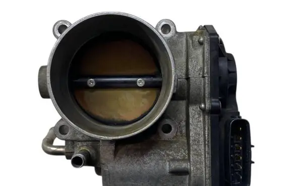 Lexus GS 250 350 300H 450H Throttle valve 2203031020