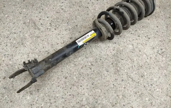 Mercedes-Benz C W205 Front shock absorber with coil spring A2053201813