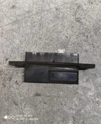 Toyota Auris 150 Tailgate opening switch 
