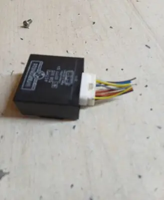 Skoda Fabia Mk1 (6Y) Tow bar relay ASTM12 021777 506005