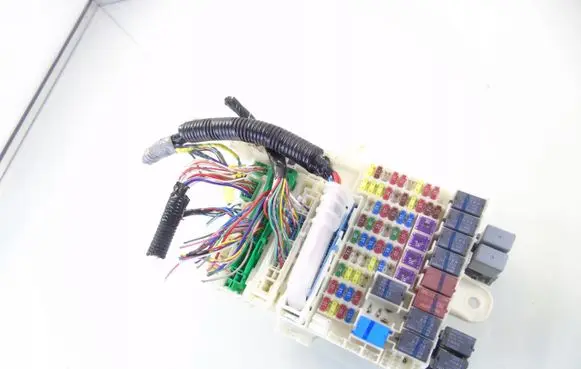 Honda Jazz Fuse box set TF0E420