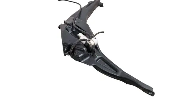 Windshield washer fluid reservoir/tank