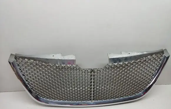 Front bumper upper radiator grill