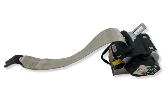 Volvo S60 Rear seatbelt 31462759