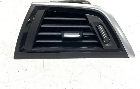 BMW 1 F20 F21 Dashboard side air vent grill/cover trim 263610301 548004 FSLL9394354