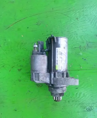 Skoda Fabia Mk1 (6Y) Starter motor 02T911023S
