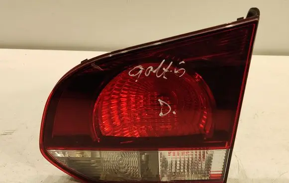 Volkswagen Golf VI Tailgate rear/tail lights