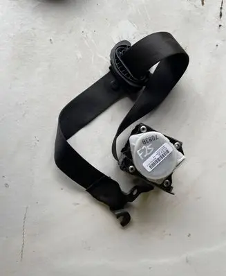 BMW X3 F25 Front seatbelt S2725843204 306961399001AD