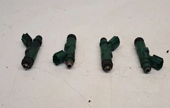 Toyota Prius (XW20) Fuel injectors set 2325021020