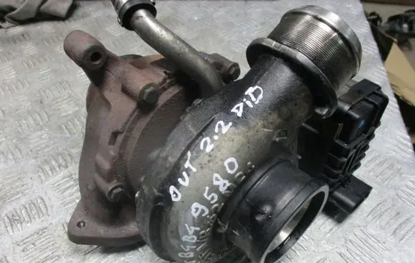 Mitsubishi Outlander Turbo 9684849580