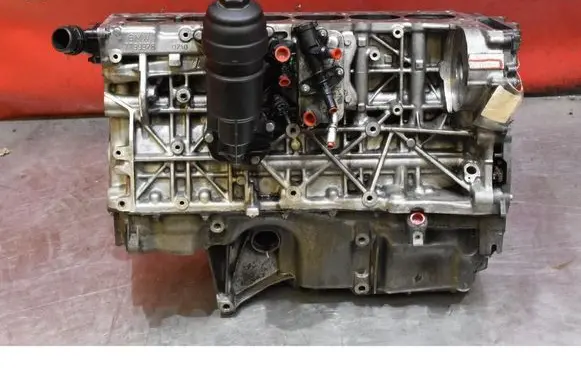 BMW 7 F01 F02 F03 F04 Engine block N57D30B