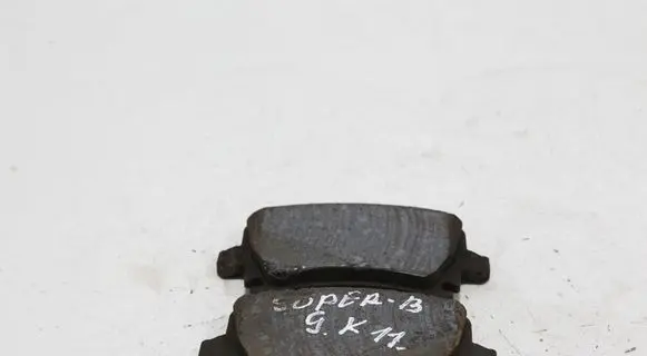 Skoda Superb B6 (3T) Brake pads (rear) 