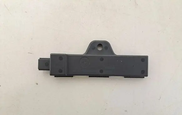 BMW X3 G01 Keyless system antenna 5A5D3C0 6832065