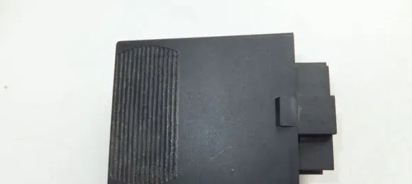 Mercedes-Benz Vito Viano W638 Window control relay A0004460027
