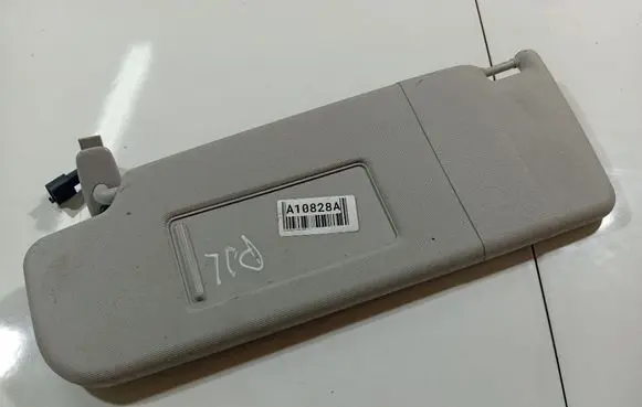Volkswagen Polo IV 9N3 Sun visor 6Q0857551F