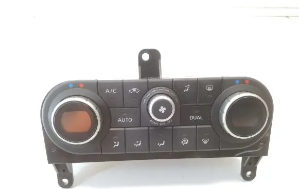 Nissan Qashqai Climate control unit 27500BR57A