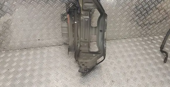 Side radiator support slam panel