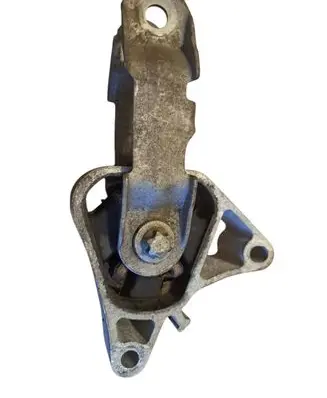Mercedes-Benz B W246 W242 Engine mount bracket A2462400809