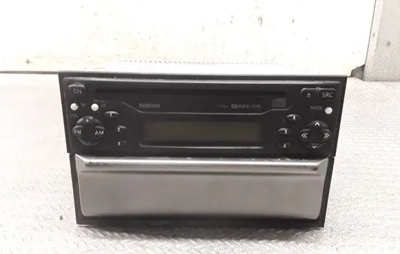 Nissan X-Trail T30 Radio/CD/DVD/GPS head unit 28185EQ300