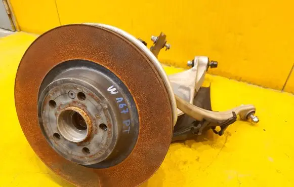 Mercedes-Benz GLE W167 Rear wheel hub spindle/knuckle 