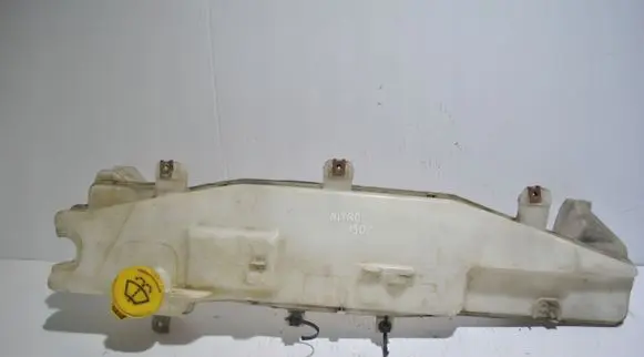 Dodge Nitro Windshield washer fluid reservoir/tank 55157432A