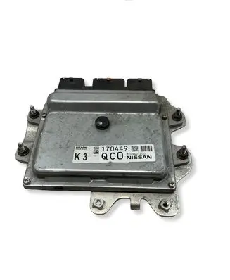 Nissan Qashqai+2 Engine control unit/module MEC940200