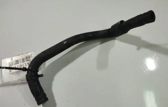 Toyota Avensis T250 Engine coolant pipe/hose 