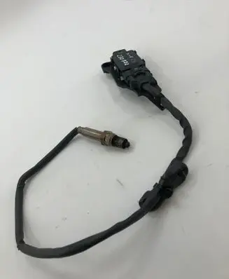 BMW X1 U11 Lambda probe sensor 847645505 8476455