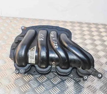 Hyundai i30 Intake manifold R81773318629