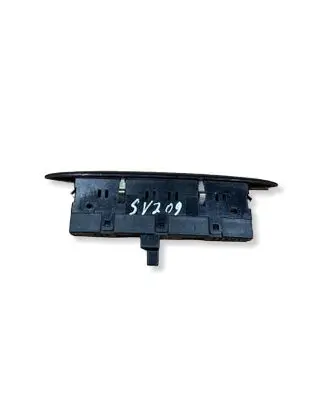Mercedes-Benz E W211 Parking PDC sensor display screen A0015423723