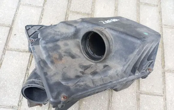 Opel Zafira B Air filter box 460023377 55557127