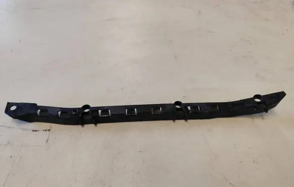 Mercedes-Benz C AMG W204 Rear bumper mounting bracket A2048800630